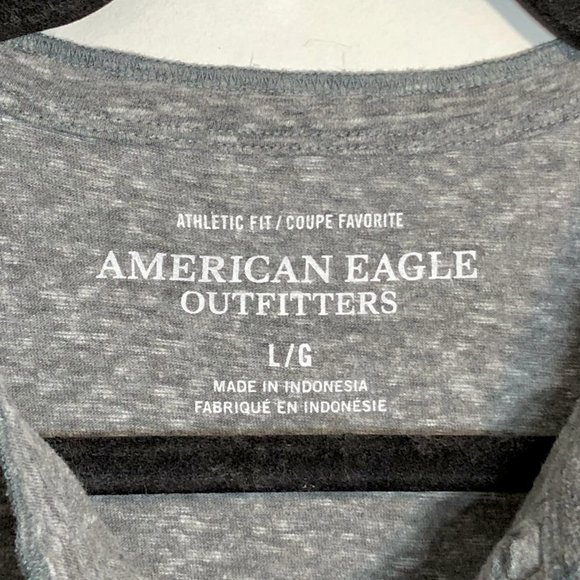 Men's Striped T-Shirt (L) | American Eagle - Picture 3 of 4